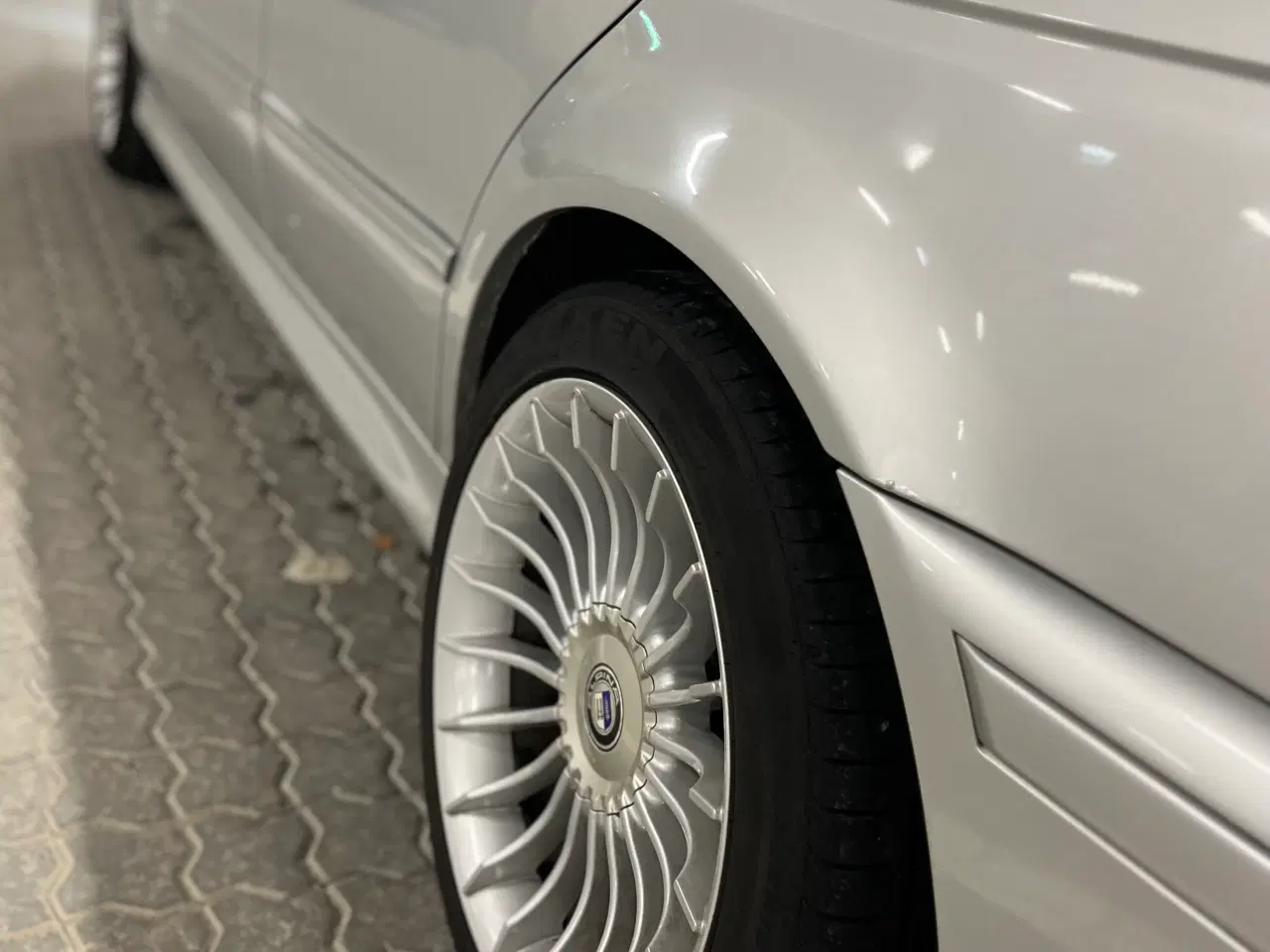Billede 3 - BMW E39 530i • Facelift 2002 • 3.0 R6 • Stor udsty