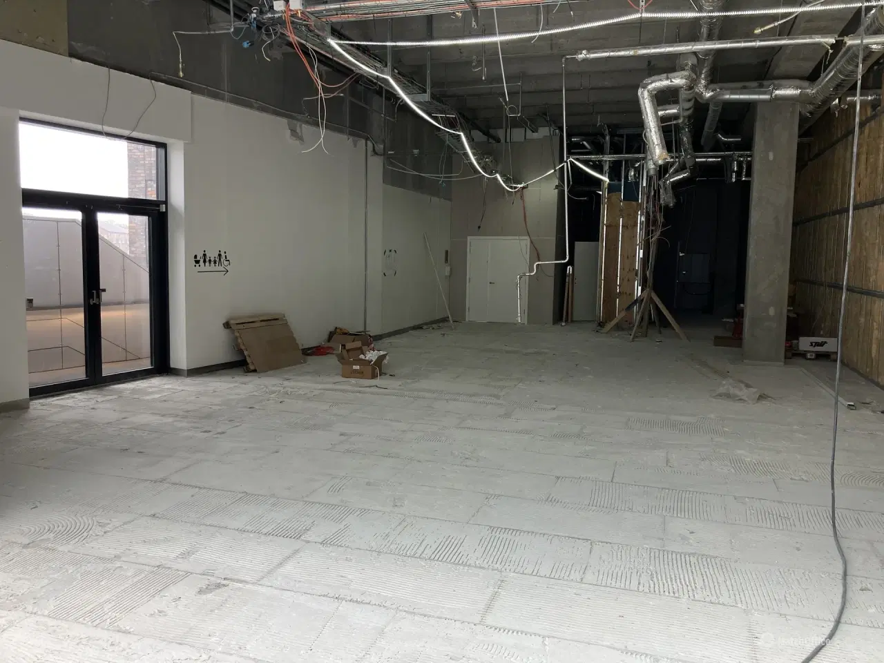 Billede 4 - Kontorlokale i Kronen beliggende på Vanløse Tog- og Metrostation 