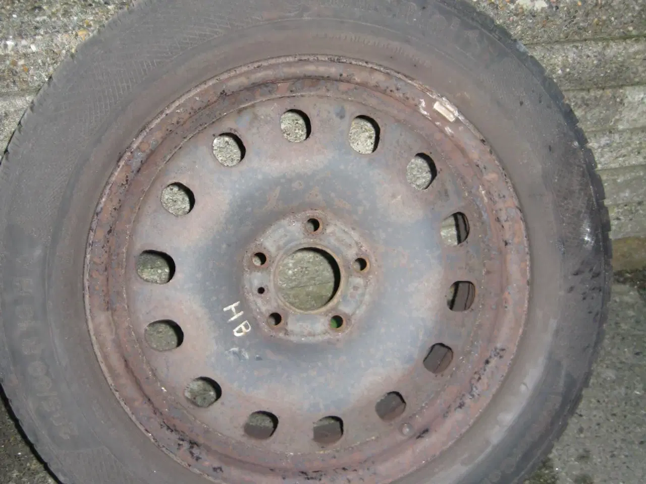 Billede 14 - Vinterhjul, Fælge 5x108 E4med Vinterdæk 205/60 R16