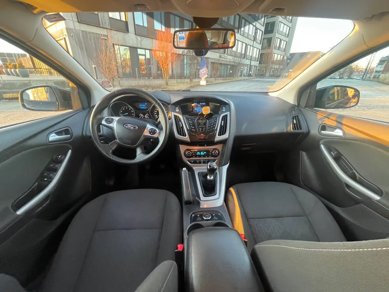 Billede 3 - Flot velholdt Nysynet Ford focus 1.0benzin