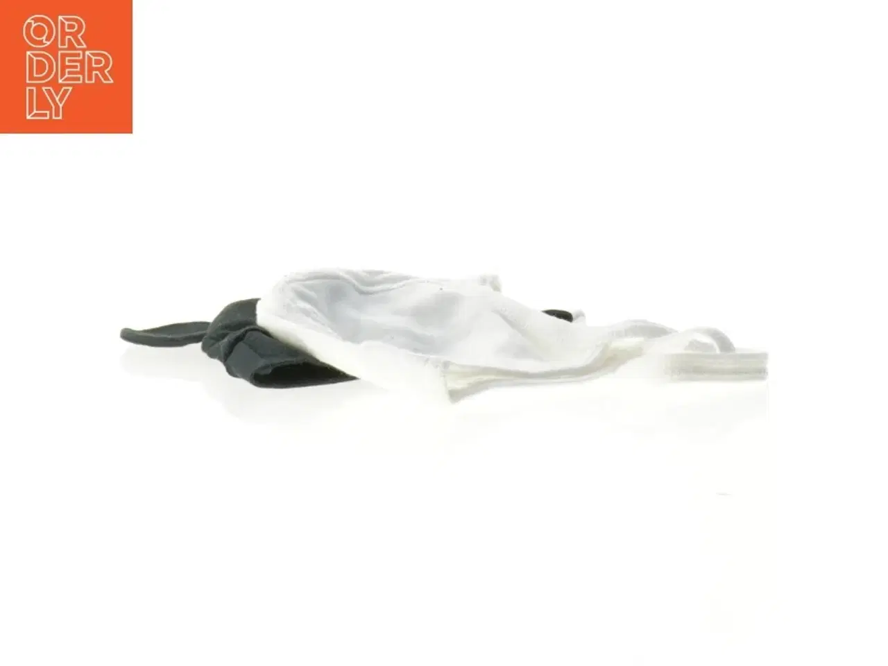 Billede 5 - To babyhuer (str. 15 cm og 16 cm bred)