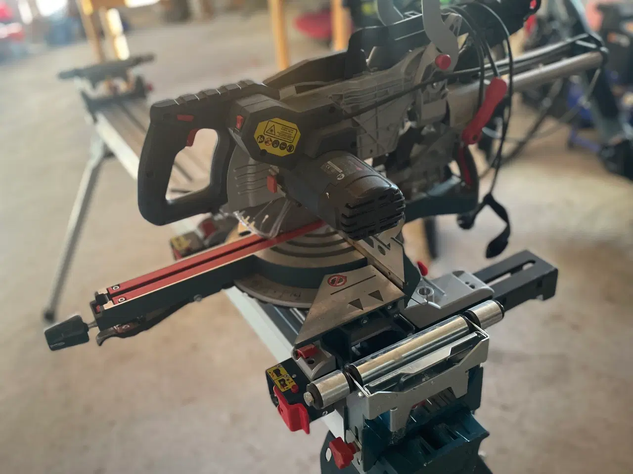 Billede 3 - Bosch profesional kapgeringssav m/savbord