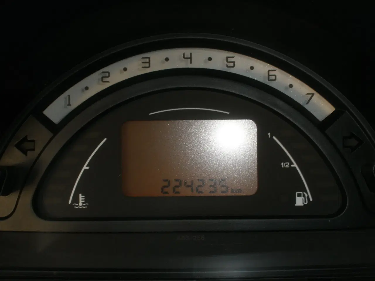 Billede 4 - Citoen C 3 1,6I 5 dørs