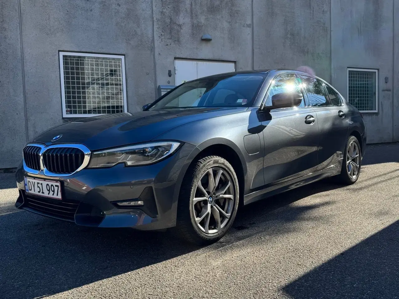Billede 2 - BMW 330e 2,0 Sport Line aut.