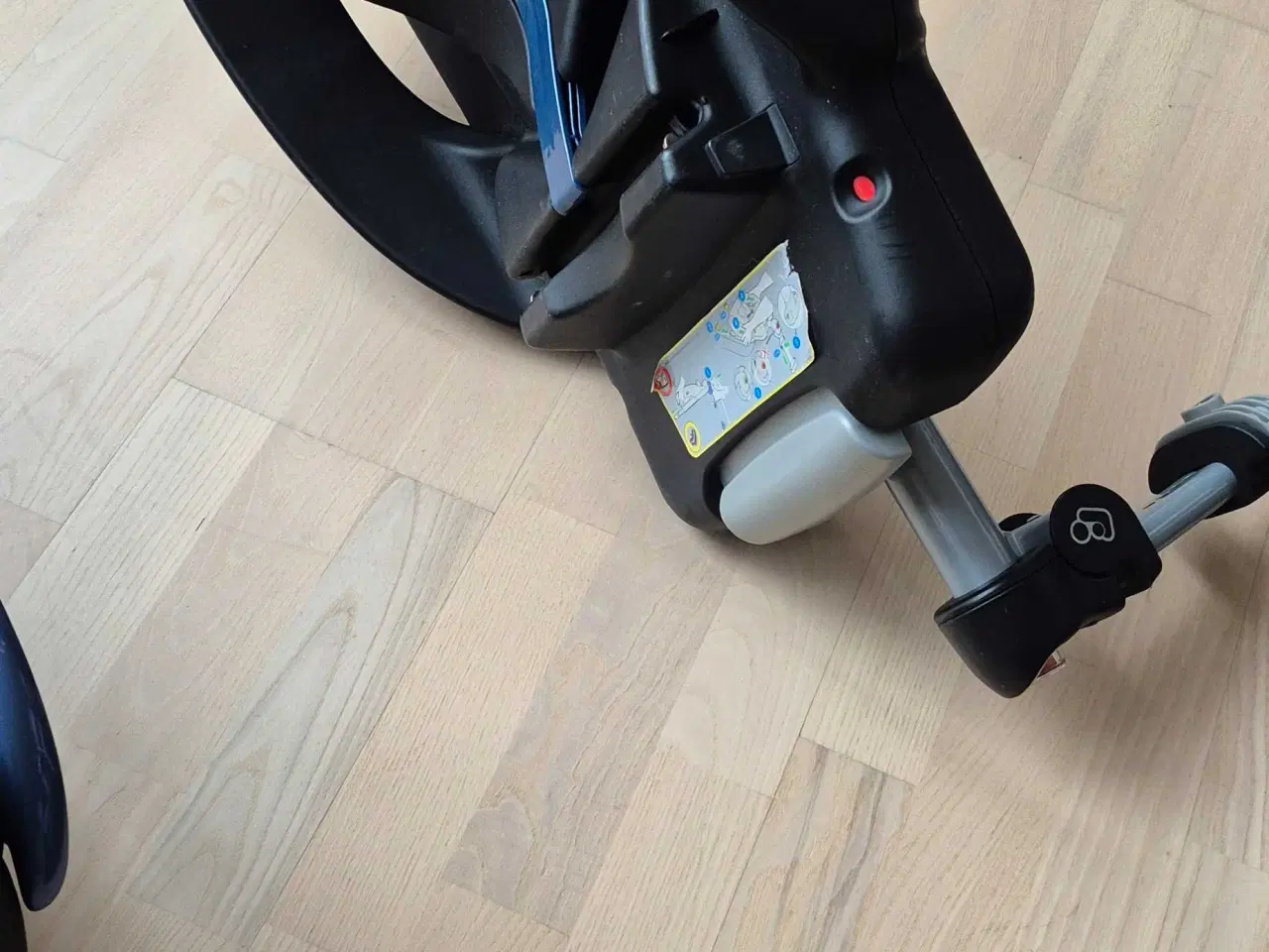 Billede 2 - Maxi cosinus autostol med stand