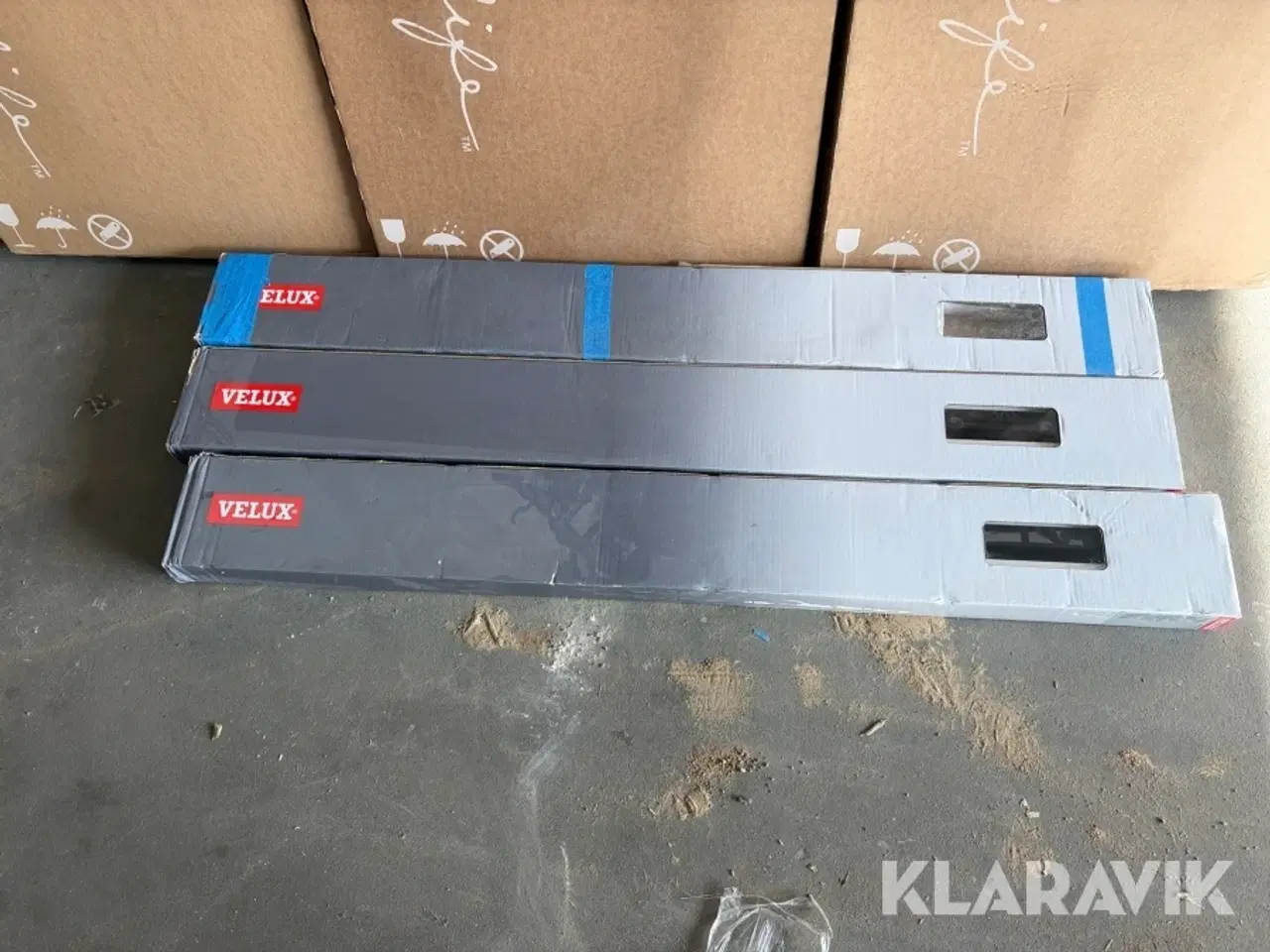 Billede 11 - Blandet inddækninger Velux 5 styk + 3 styk gardiner