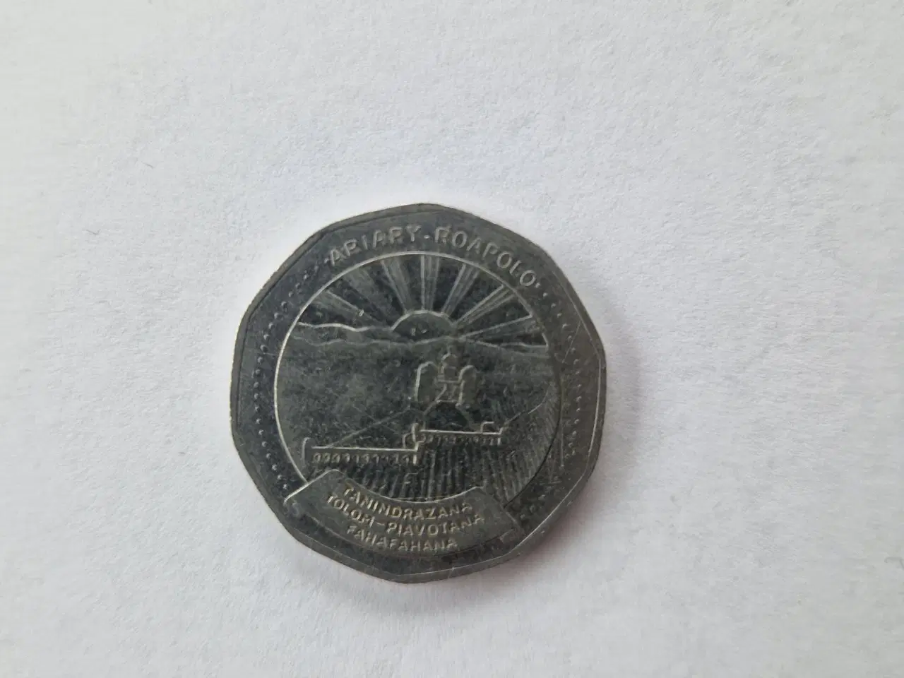 Billede 2 - 20 Ariary 1992 Madagascar