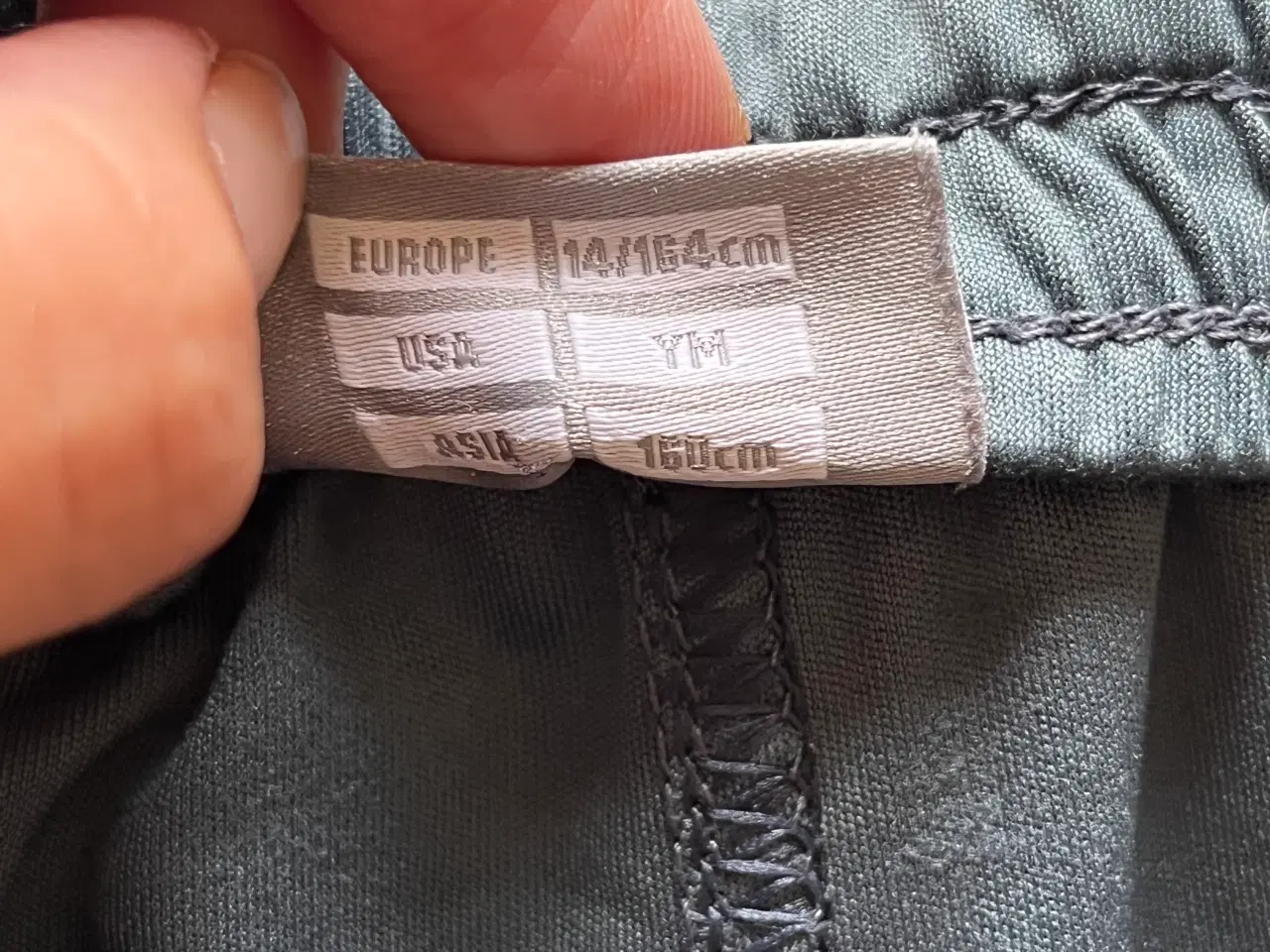 Billede 4 - Shorts fra H&M