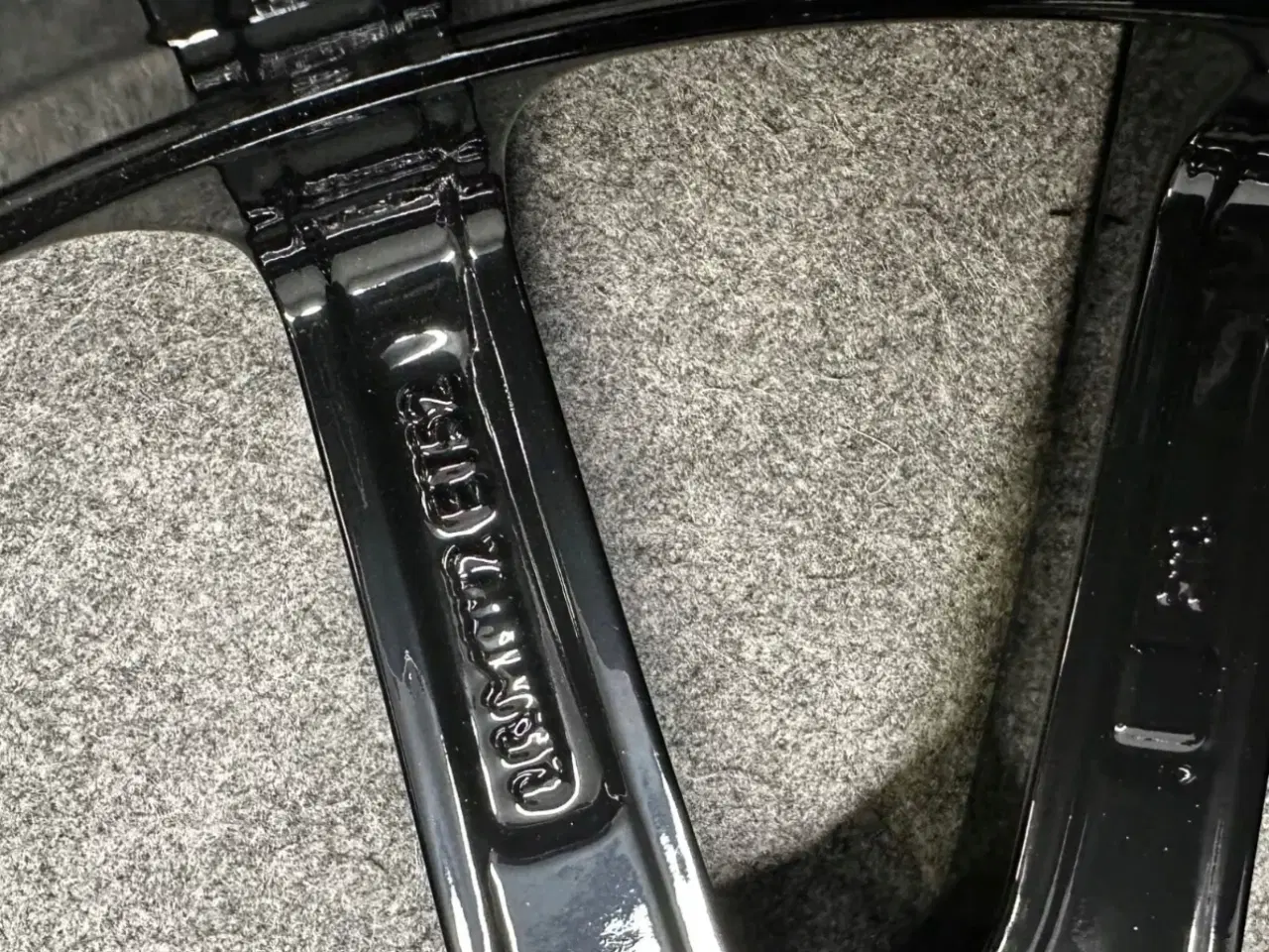 Billede 3 - ALUFÆLGE MERCEDES C 205 AMG 19"