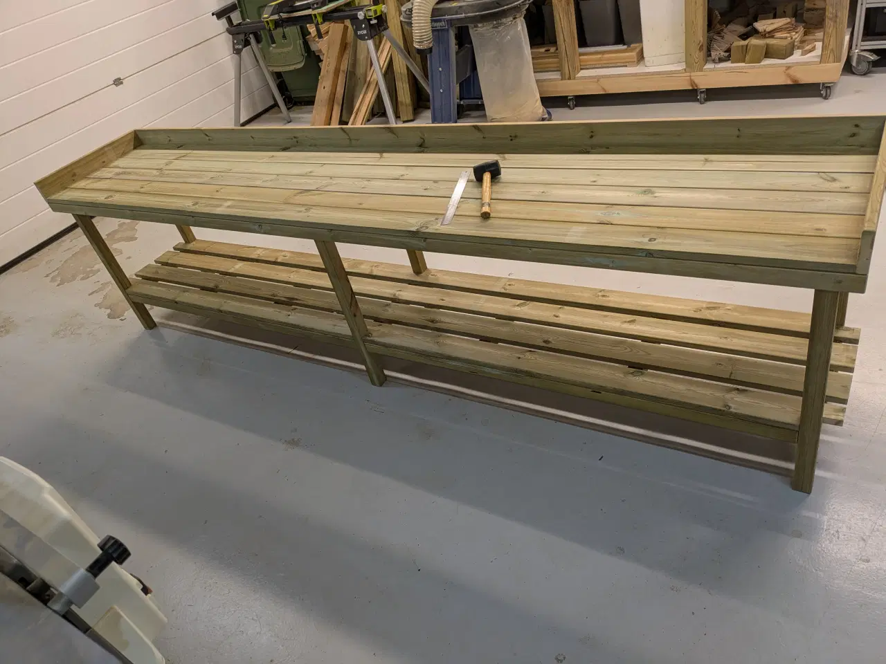 Billede 2 - Kraftig Plantebord 