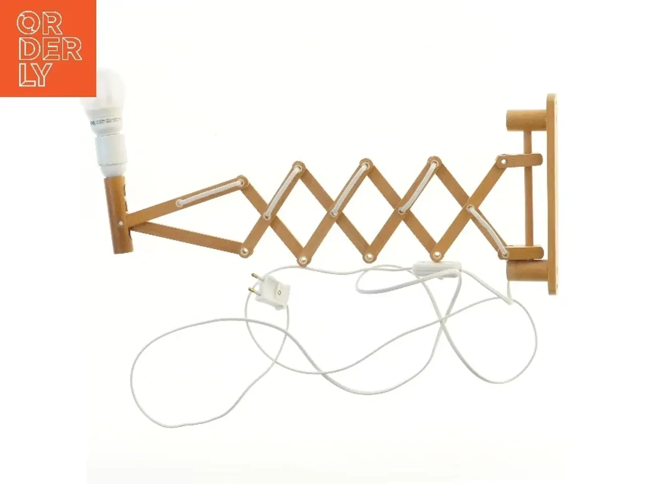 Billede 3 - Væglampe med saksarm fra IKEA (str. 24,5 cm)