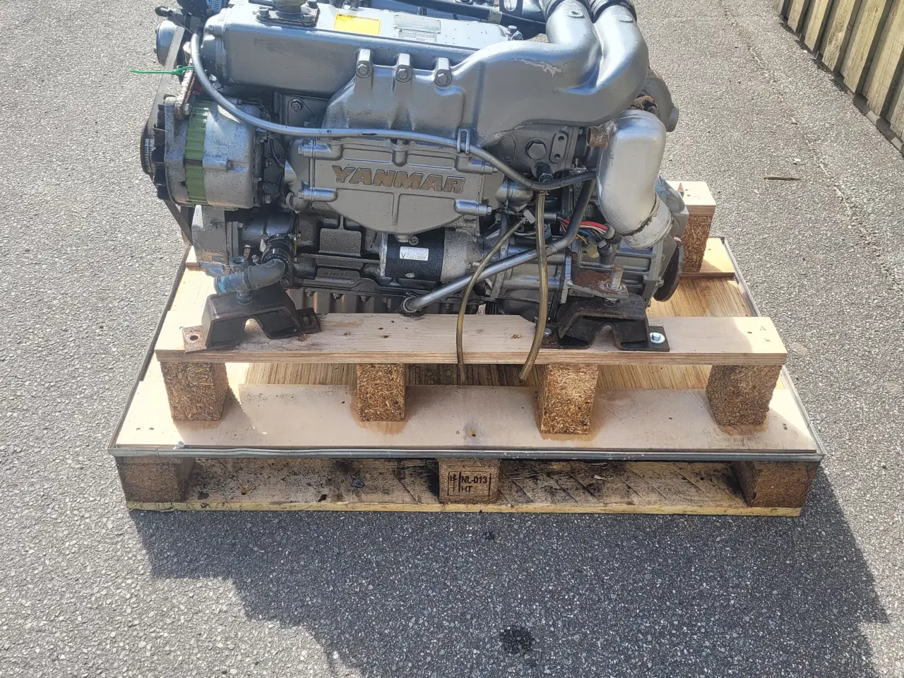 Billede 2 - Båd Motor YANMAR 100 hk med gear