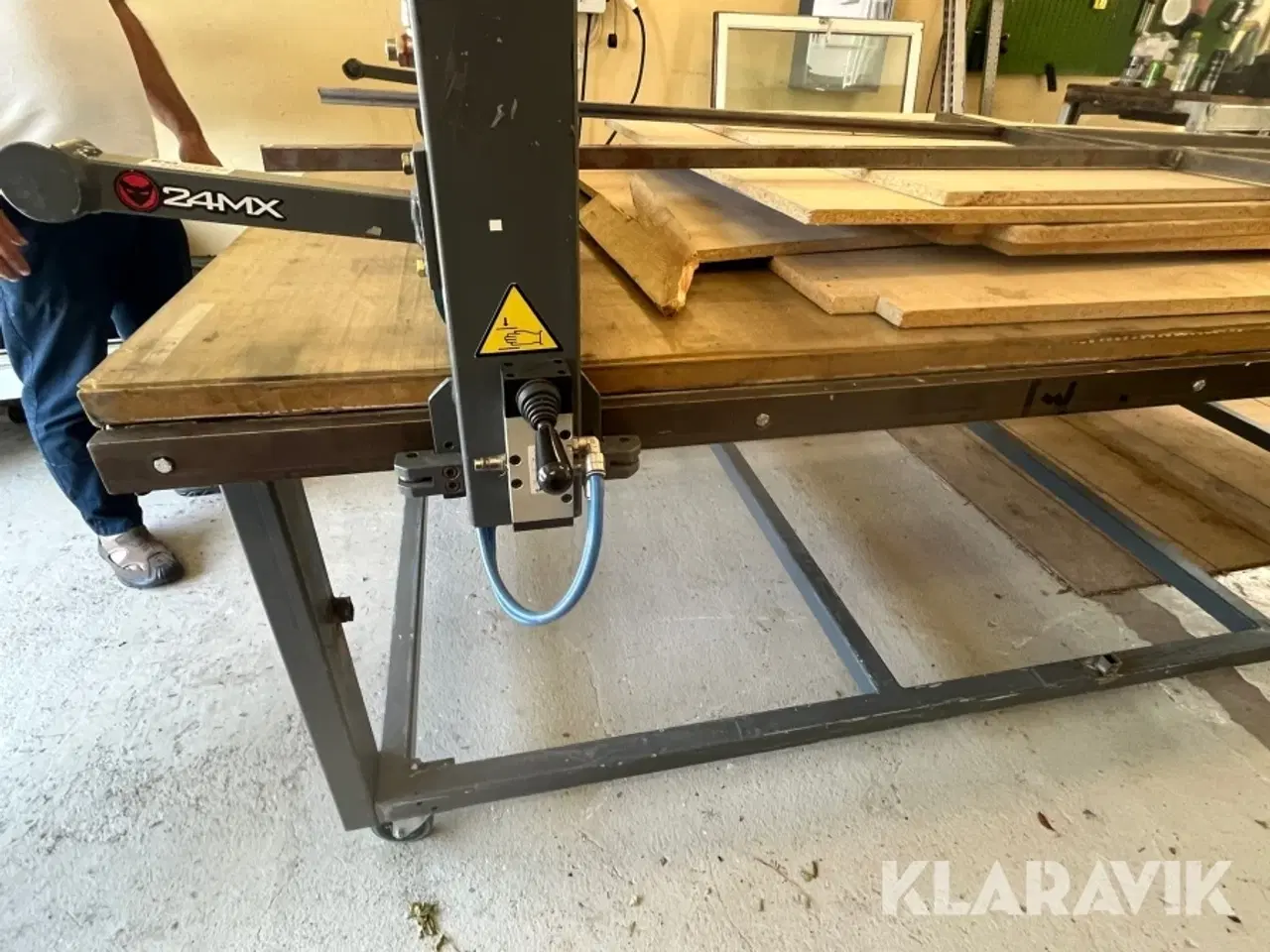 Billede 10 - Skærebord og kompressor
