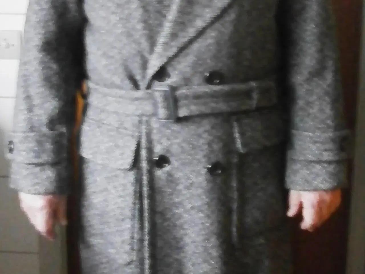 Billede 2 - Klassisk Herre Frakke - Perfekt Gave !