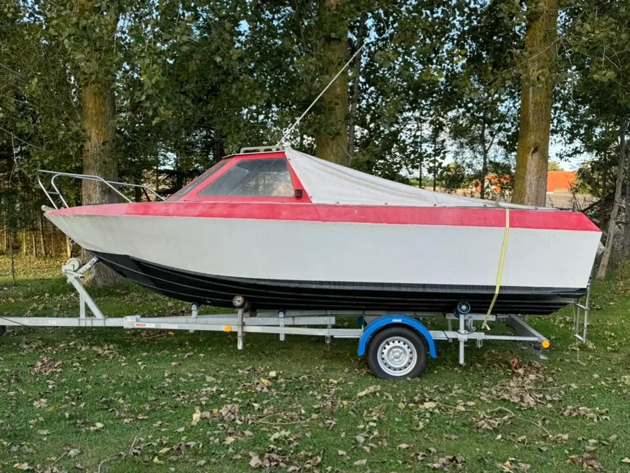 Billede 2 - Hardtopbåd med styrepult