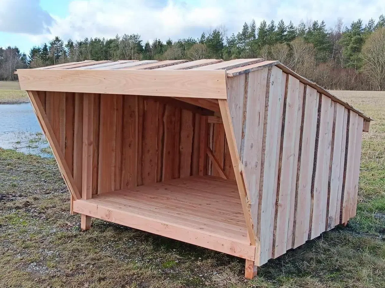 Billede 4 - Shelter i lærketræ 2,1 x 2,5 meter