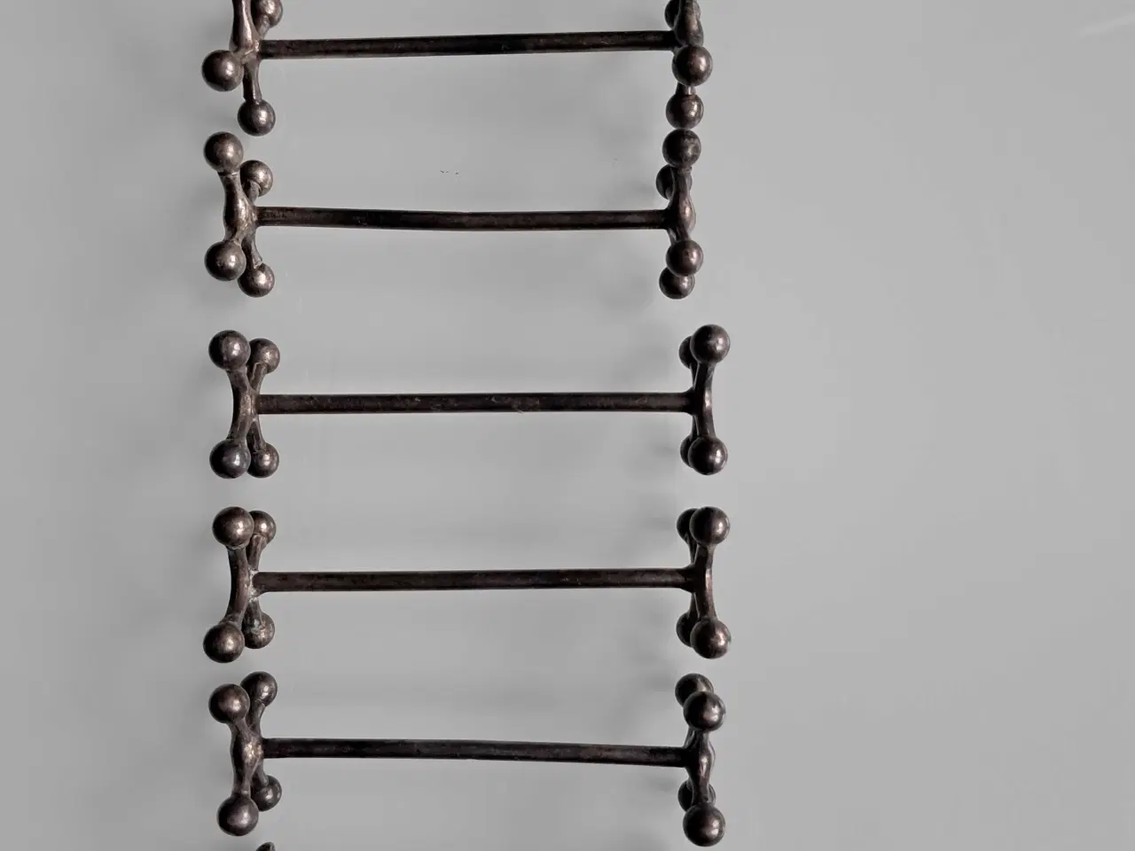 Billede 2 - Metalholder til knive, til borddækning