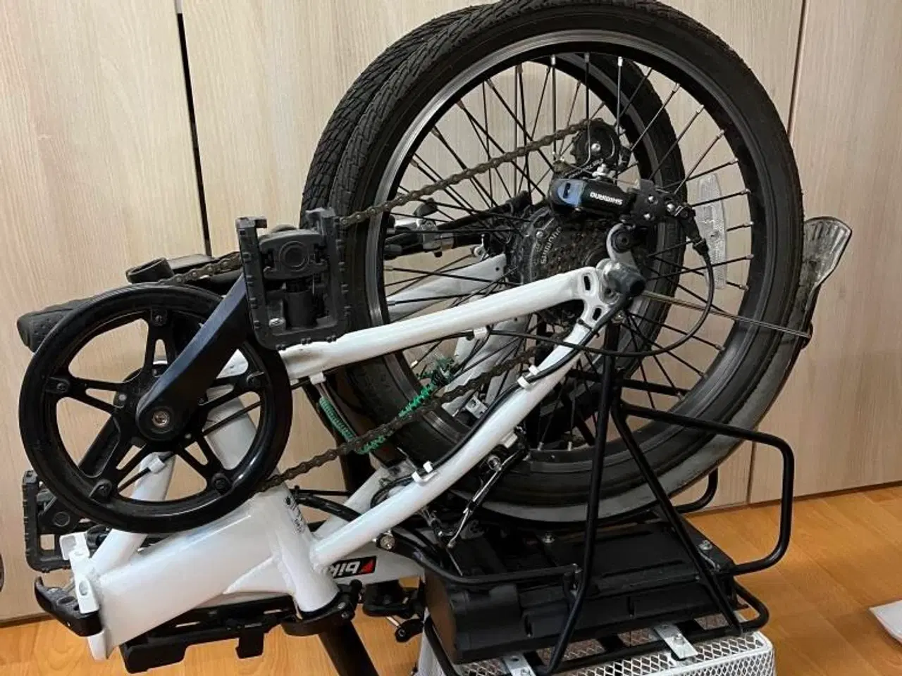 Billede 5 - 2 super gode og praktiske el foldecykler.