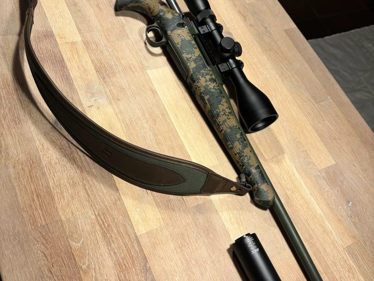 Billede 1 - Komplet Sauer 100 riffel, .30-06 m. tilbehør