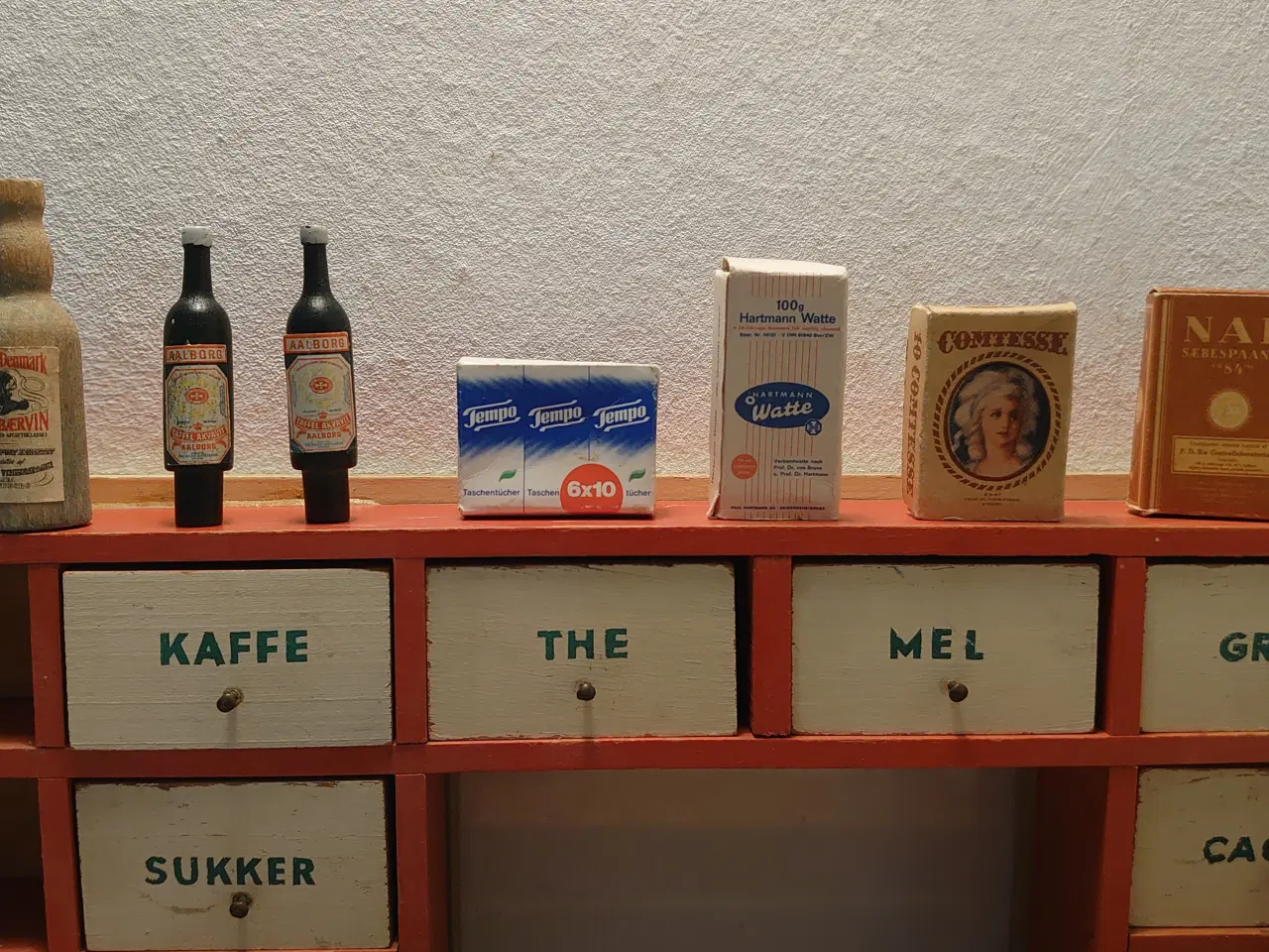 Billede 2 - Gammel købmandsbutik. Store model L 41,5cm.