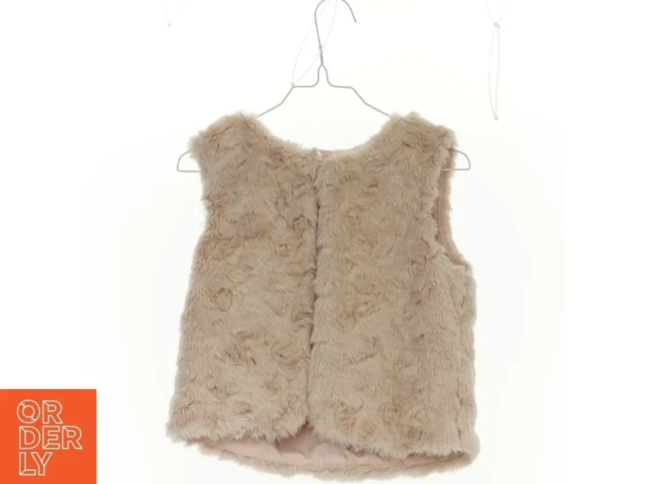 Billede 1 - Vest i fake fur fra H&M (str. 128 cm)