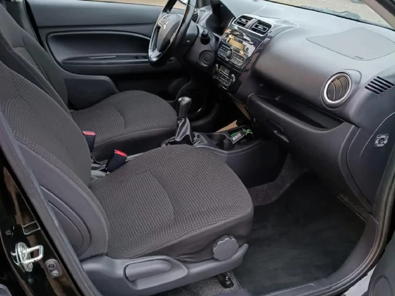 Billede 8 - Mitsubishi Space Star 1,2 Intense 80HK 5d