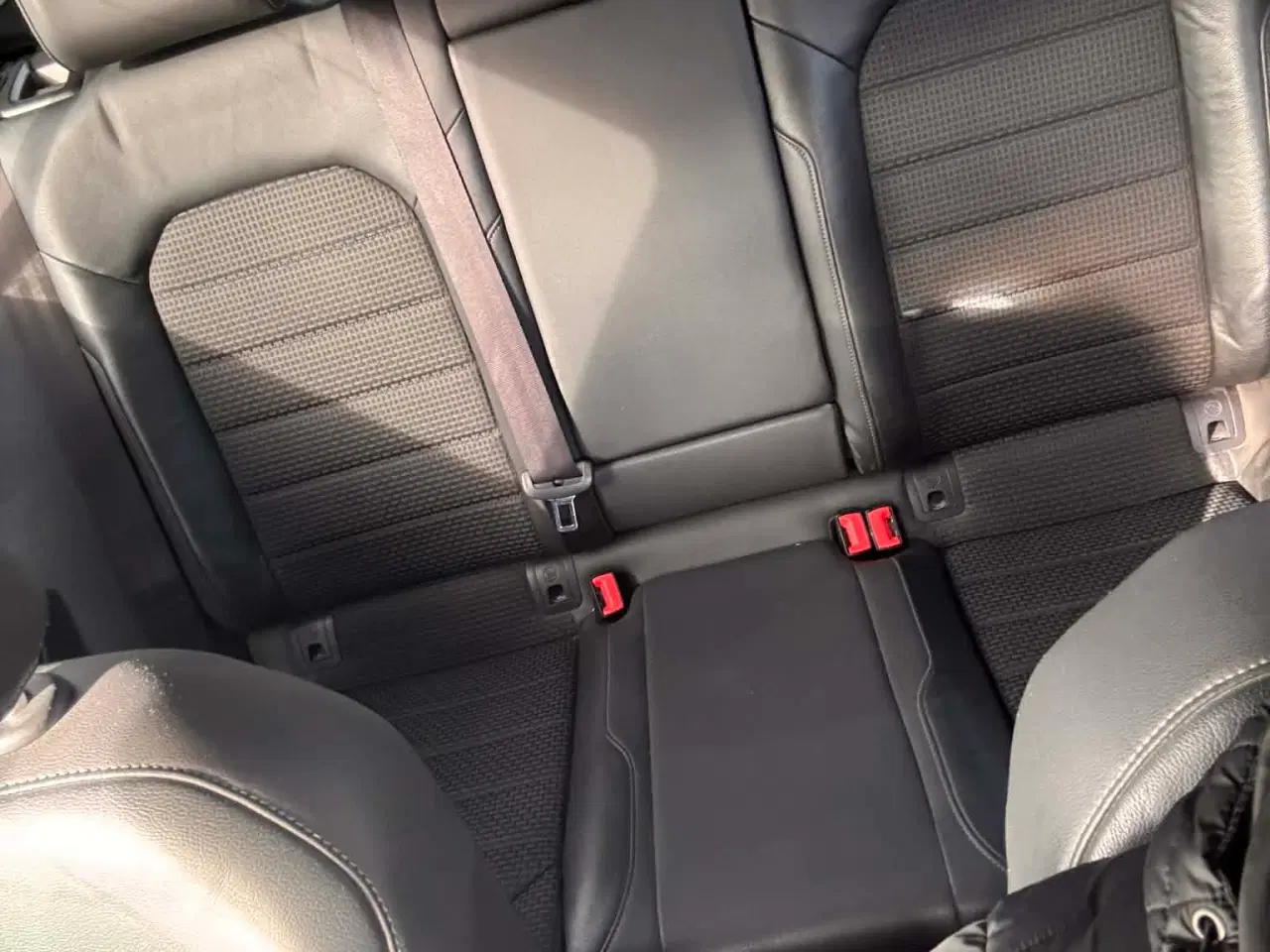 Billede 5 - Flot bil i hvid farve vw golf