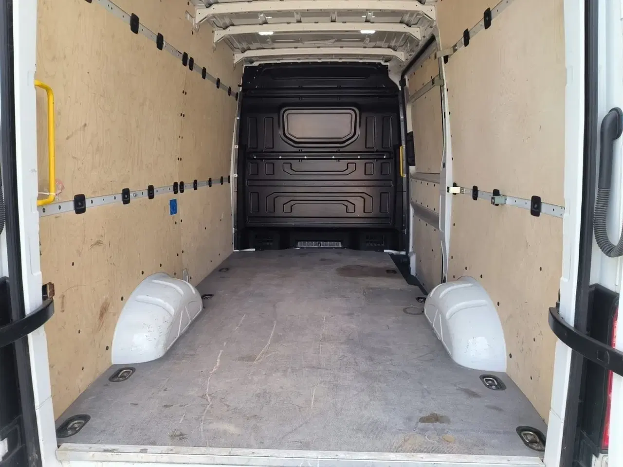 Billede 17 - VW e-Crafter 35  Kassevogn M