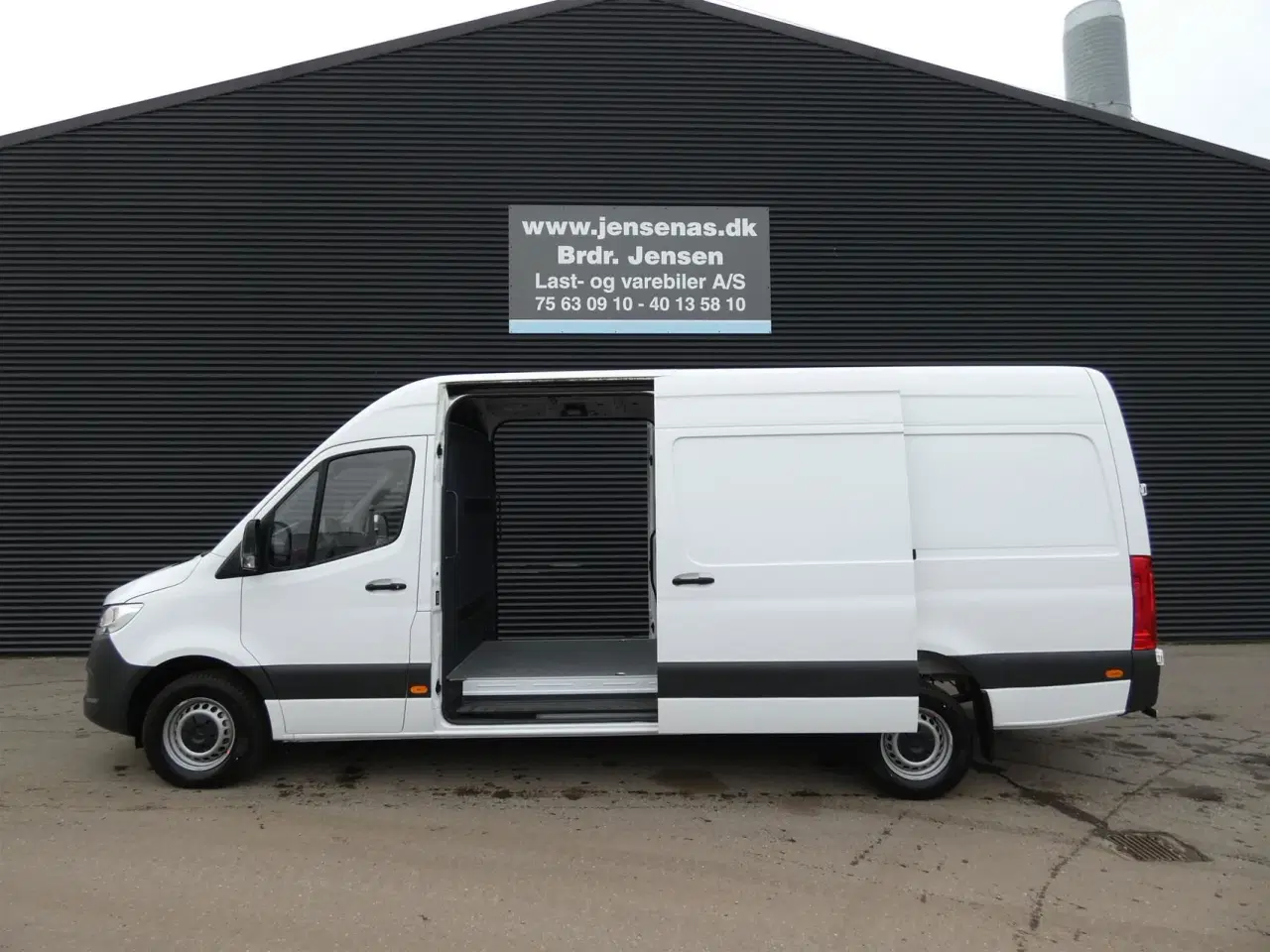 Billede 1 - Mercedes-Benz Sprinter 317 2,0 CDI A3 H2 RWD 9G-Tronic 170HK Van Aut.