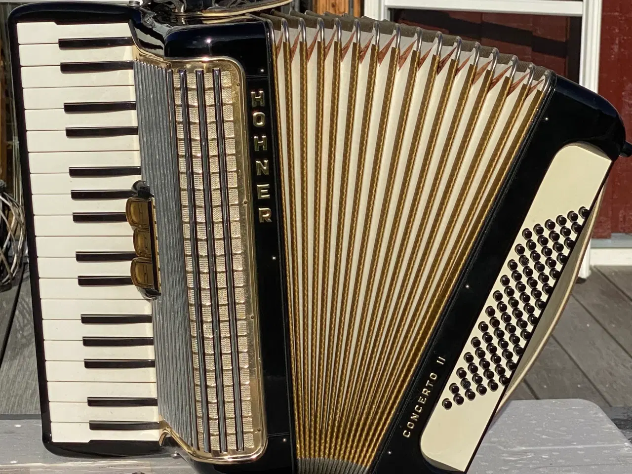 Billede 11 - Hohner Concerto II harmonika – flot og velspillend