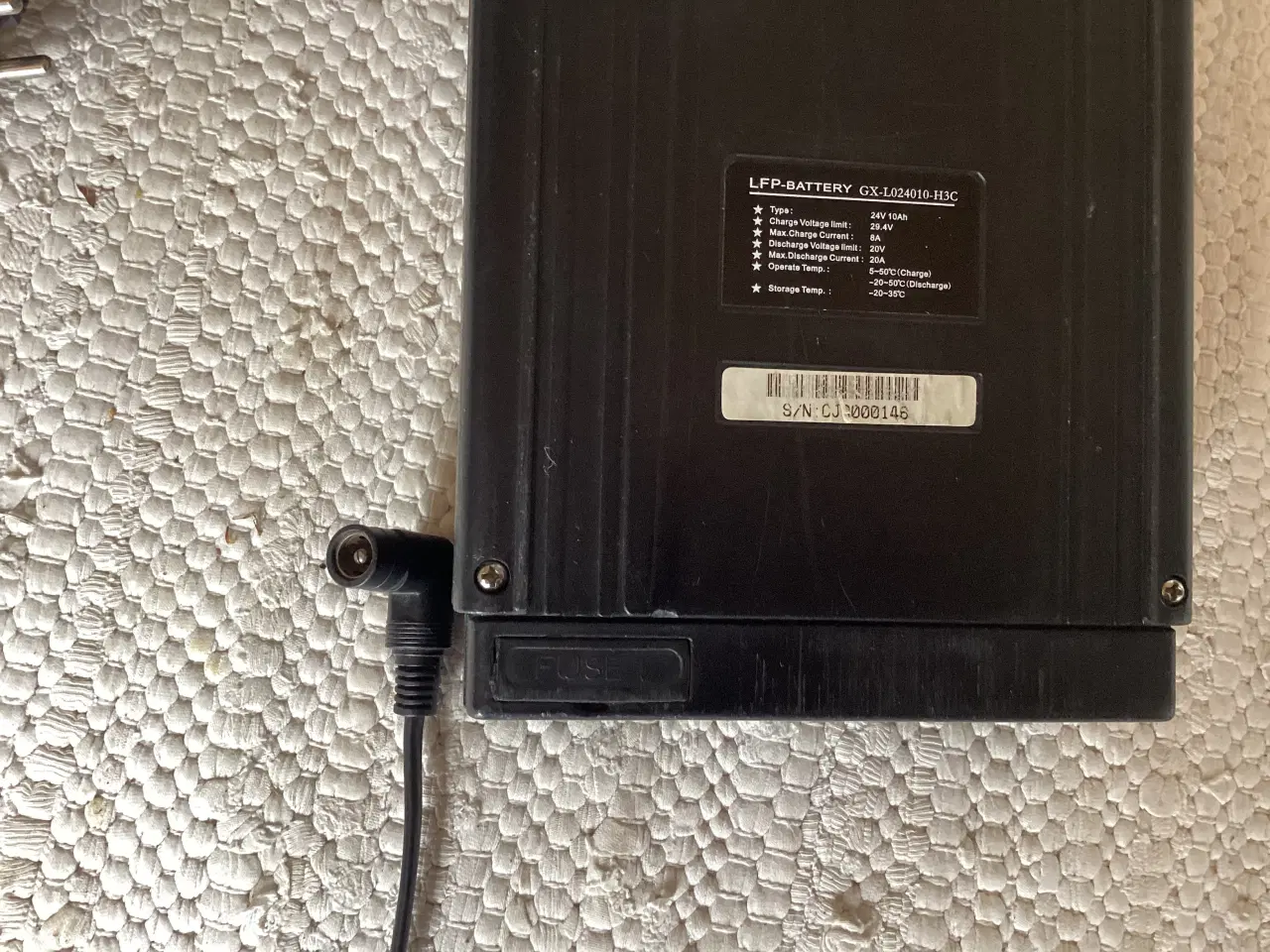 Billede 3 - 1 stk. Batteri med oplader, til  El cykler Defekt.
