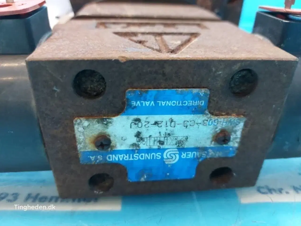 Billede 7 - New Holland FX38 Ventilblok 84069154