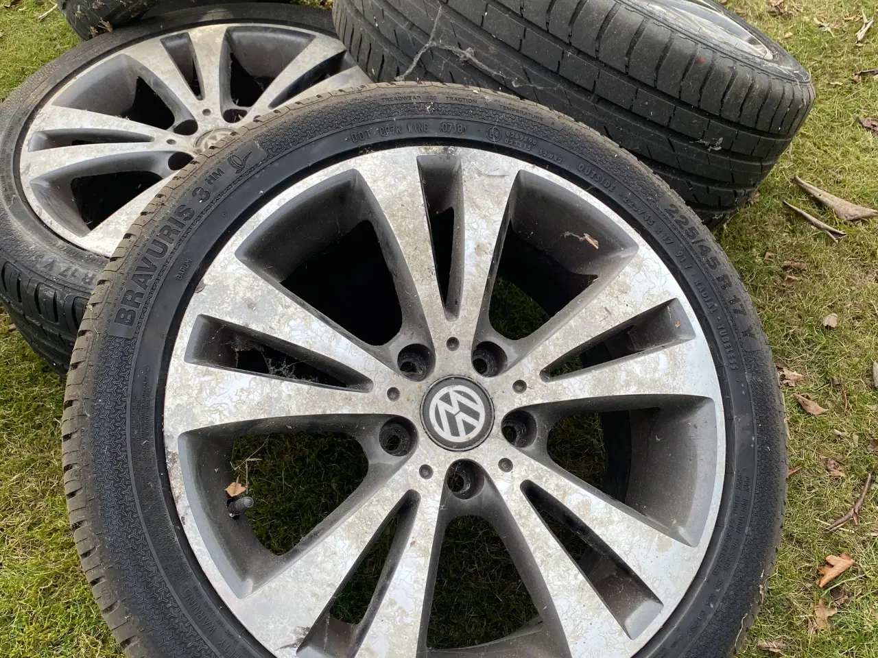 Billede 2 - 17” VW fælge m. dæk