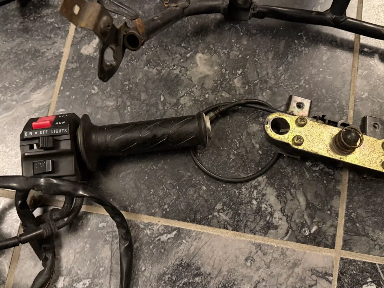 Billede 7 - Suzuki GSXR W dele