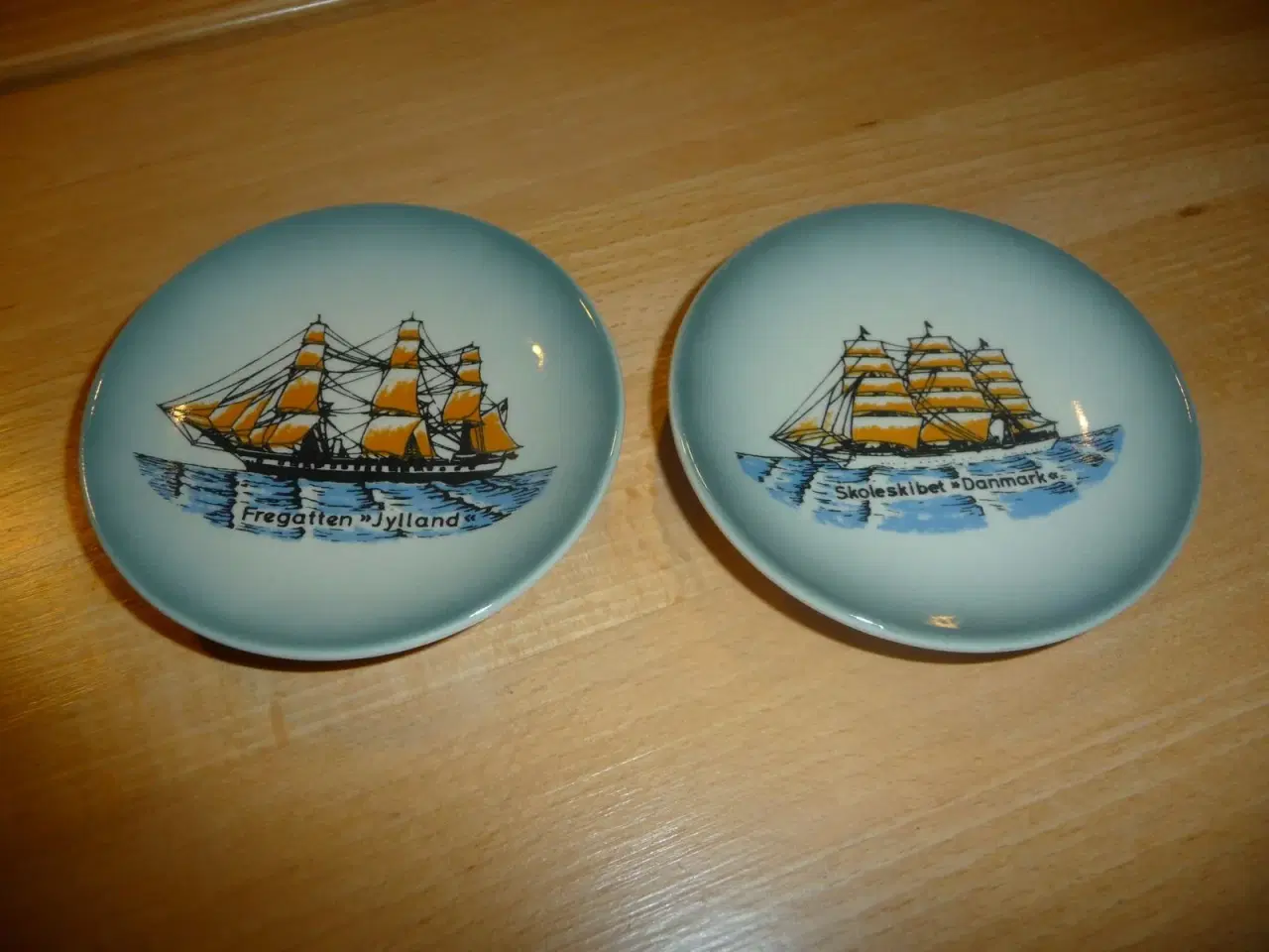 Billede 1 - 2 søholm skibs platter 9 cm