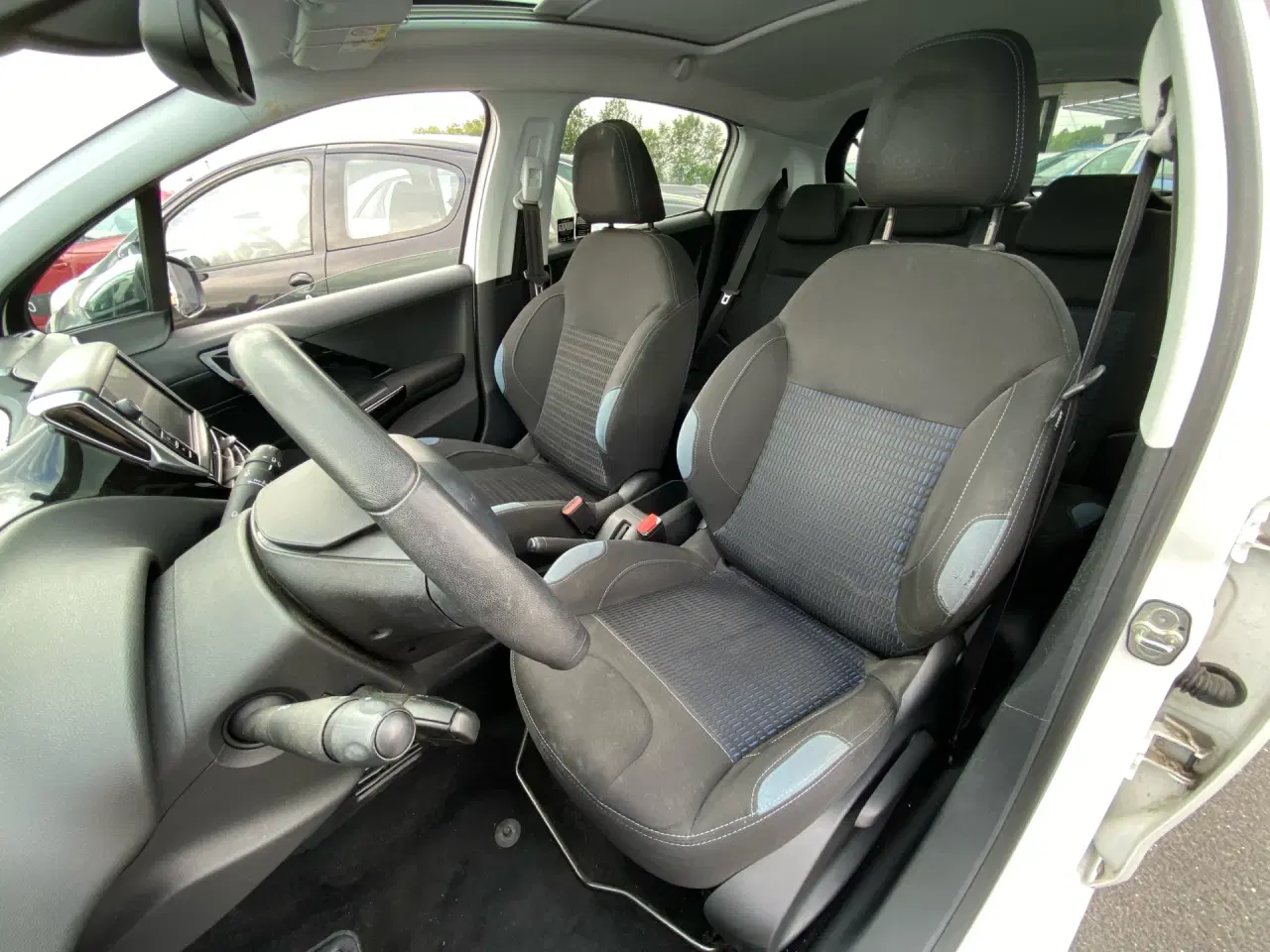 Billede 5 - Peugeot 208 1,2 VTi Allure 82HK 5d