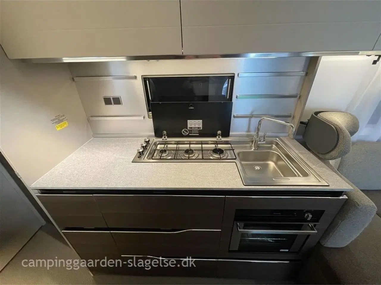 Billede 7 - 2023 - Adria Alpina 583 LP   Helårs isoleret med ALDE centralvarme