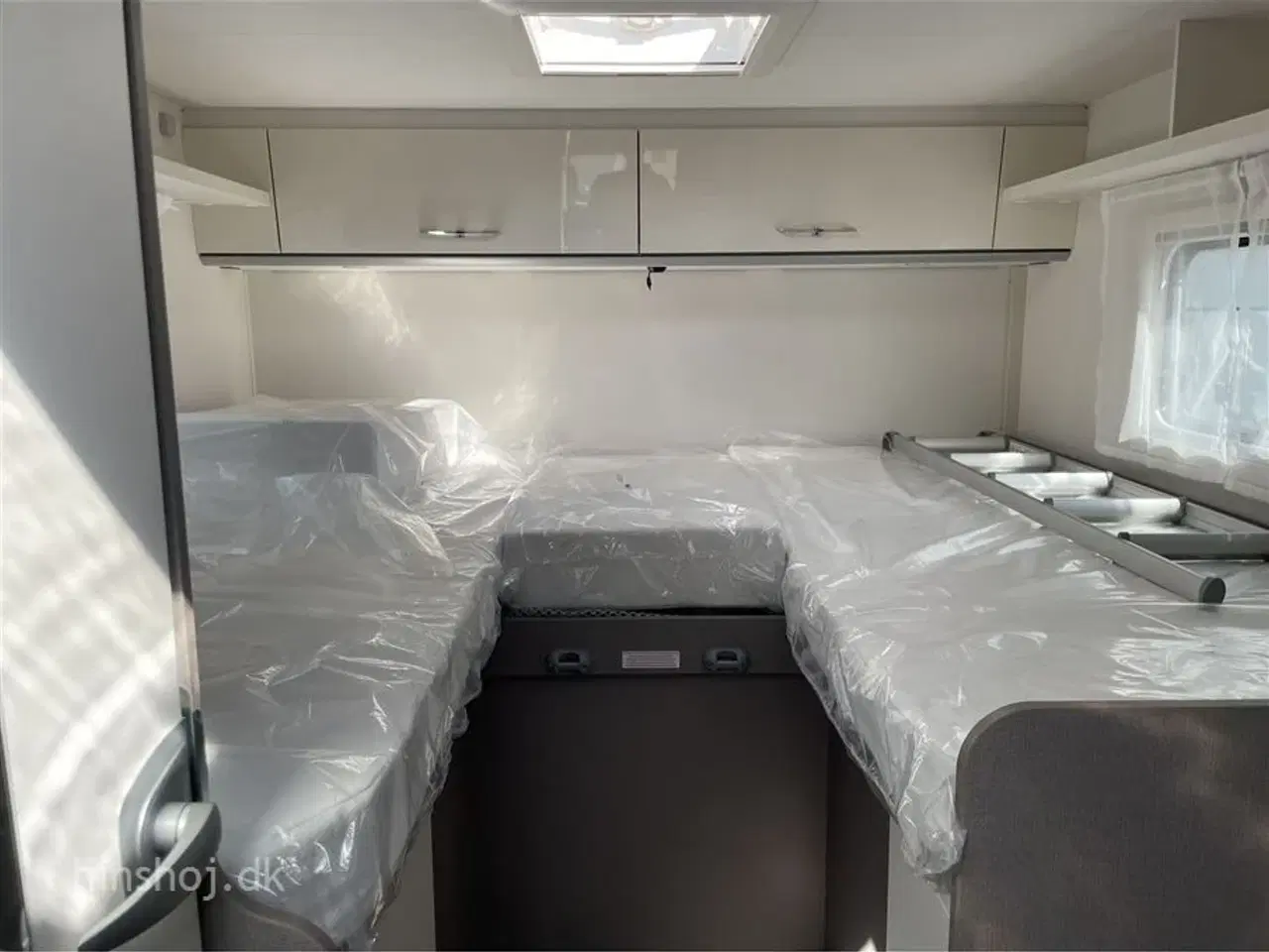 Billede 3 - 2024 - Etrusco T 7.3 SF Complete Sel.   Etrusco By Hymer – Luksus og Funktionalitet i Perfekt Harmoni fra Hinshøj Caravan
