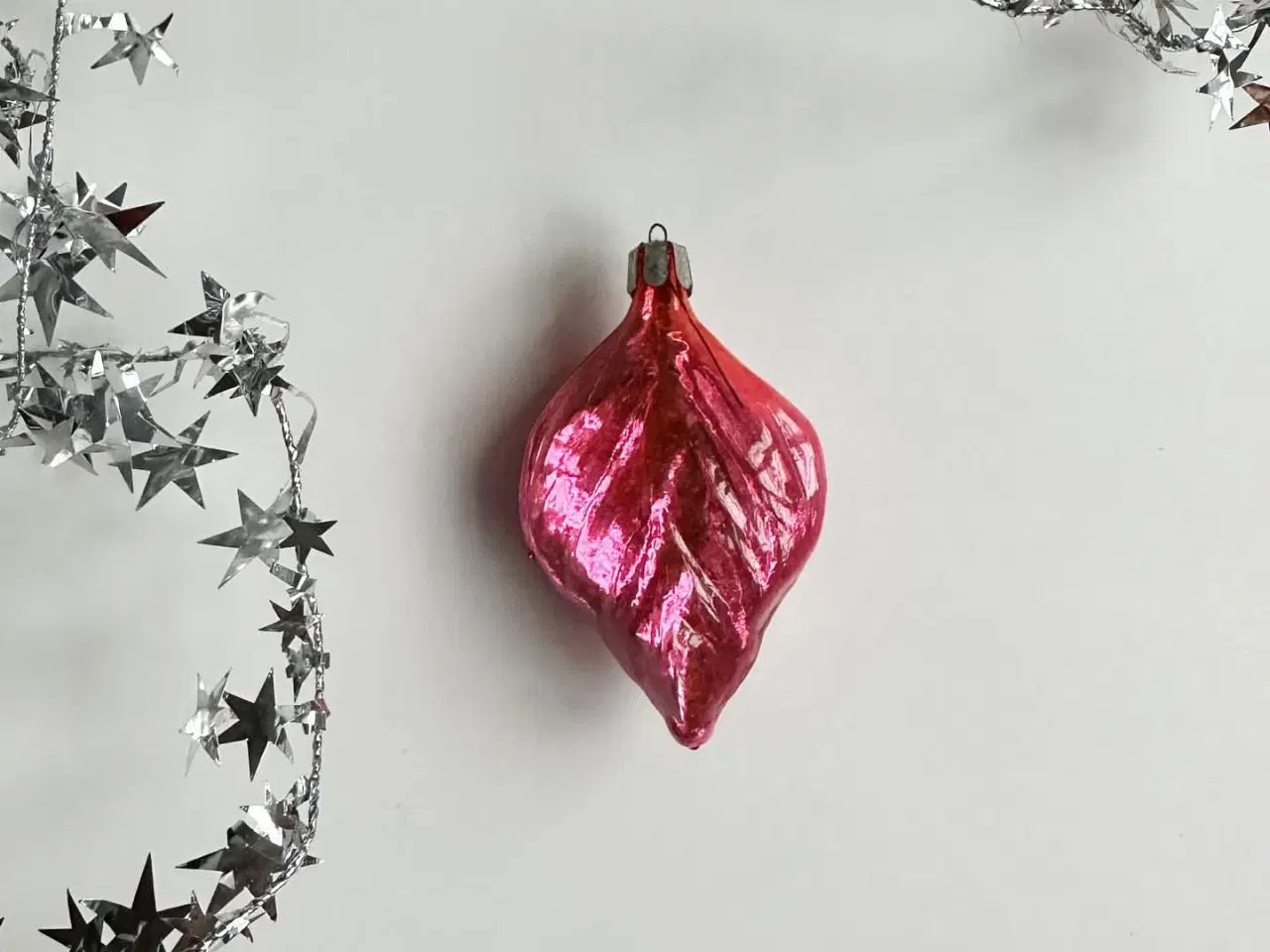 Billede 1 - Vintage julekugle, semitransparent rosa blad