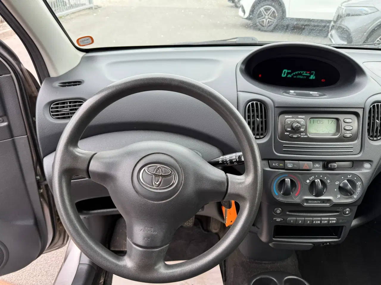 Billede 8 - Toyota Yaris Verso 1,3 Linea Sol 86HK