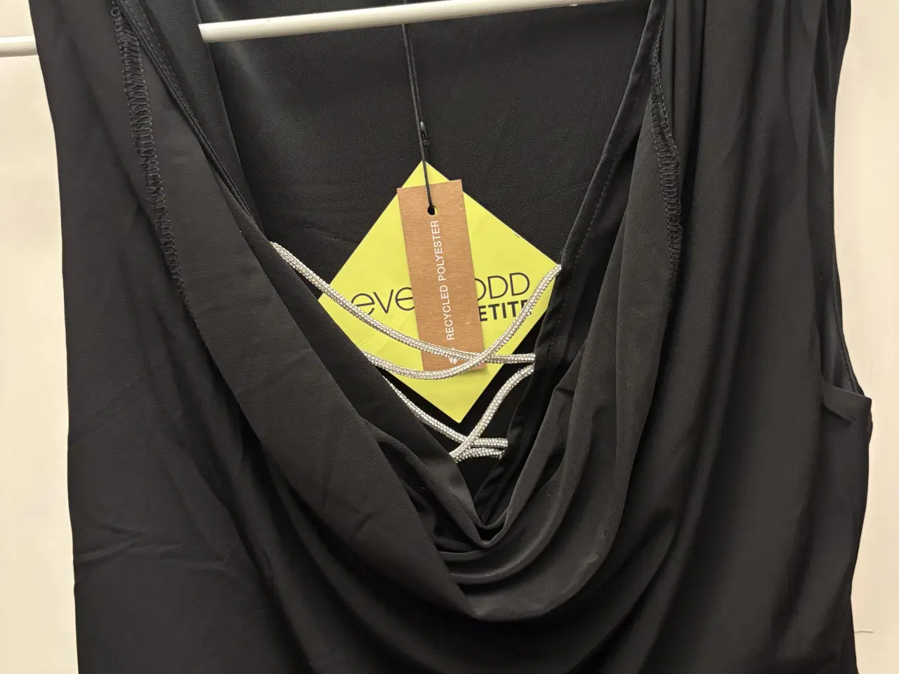 Billede 2 - Sort kort kjole