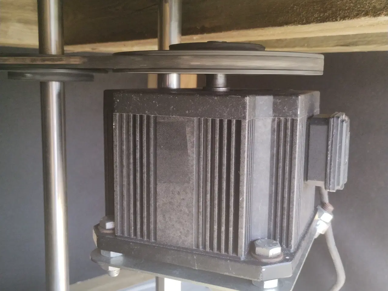 Billede 4 - Vindmølle og generator 