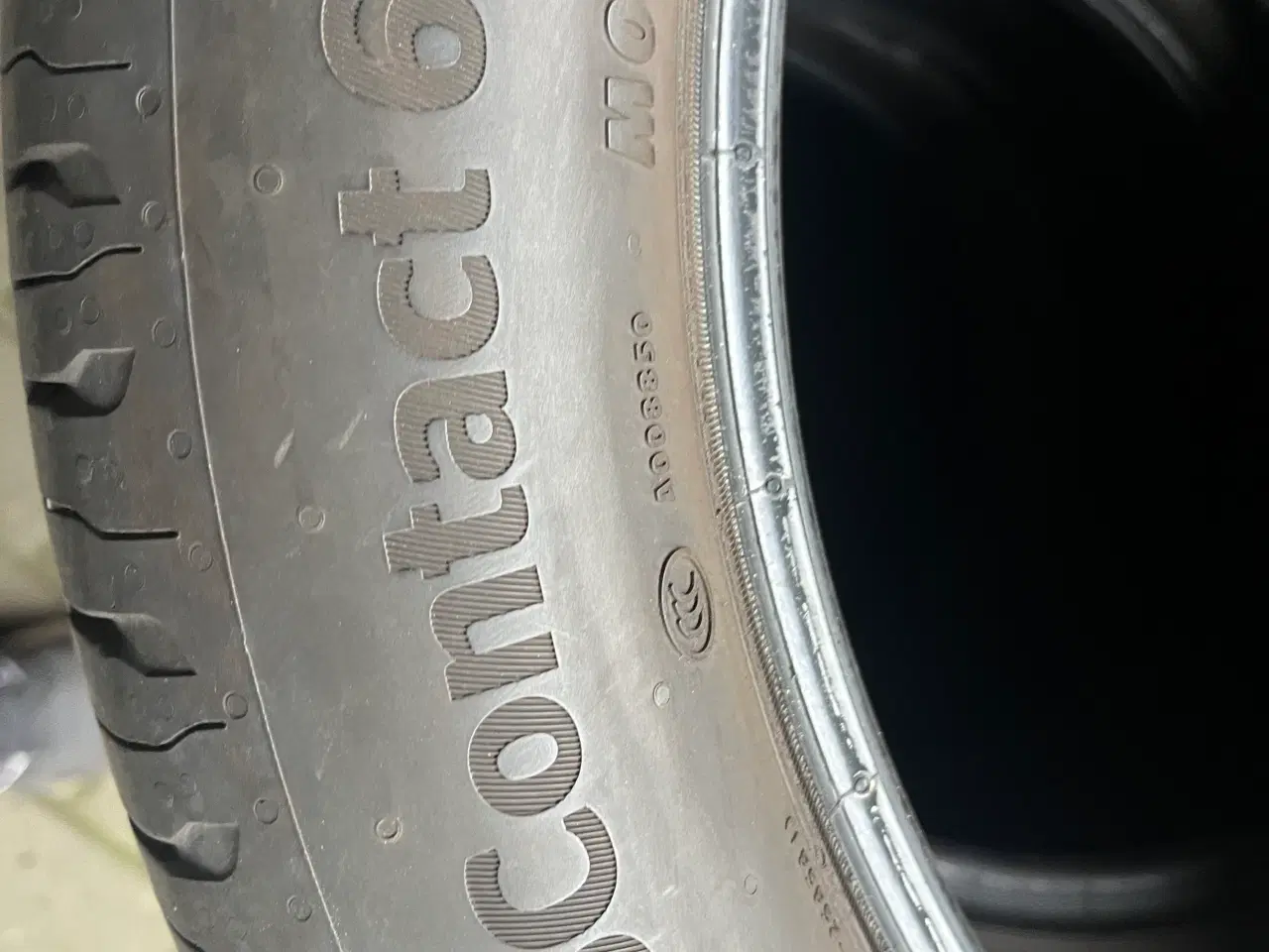 Billede 4 - 4 stk Continental sommer 235/50-19