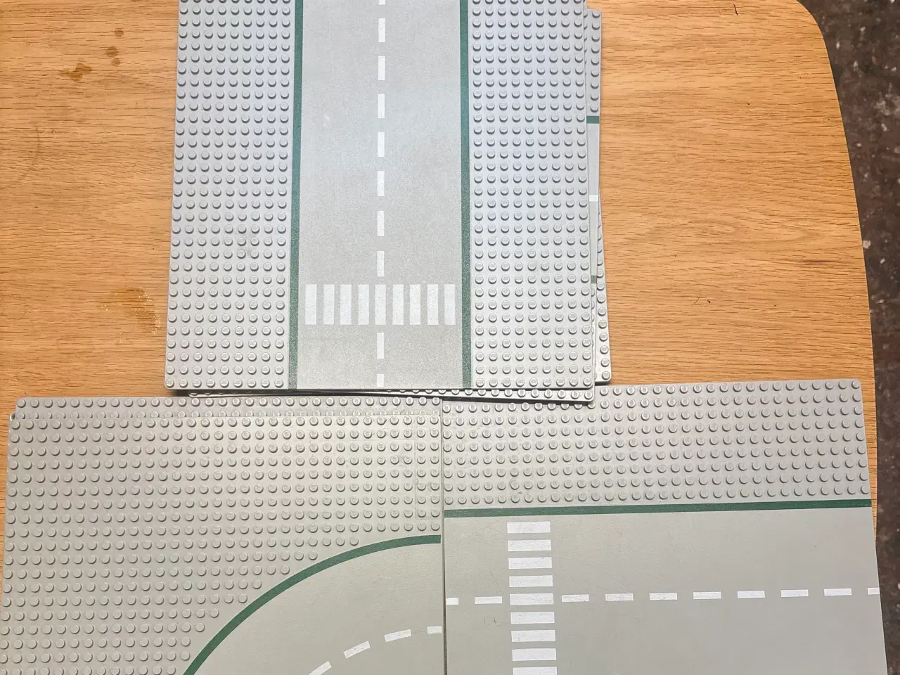 Billede 1 - Lego plader med veje på