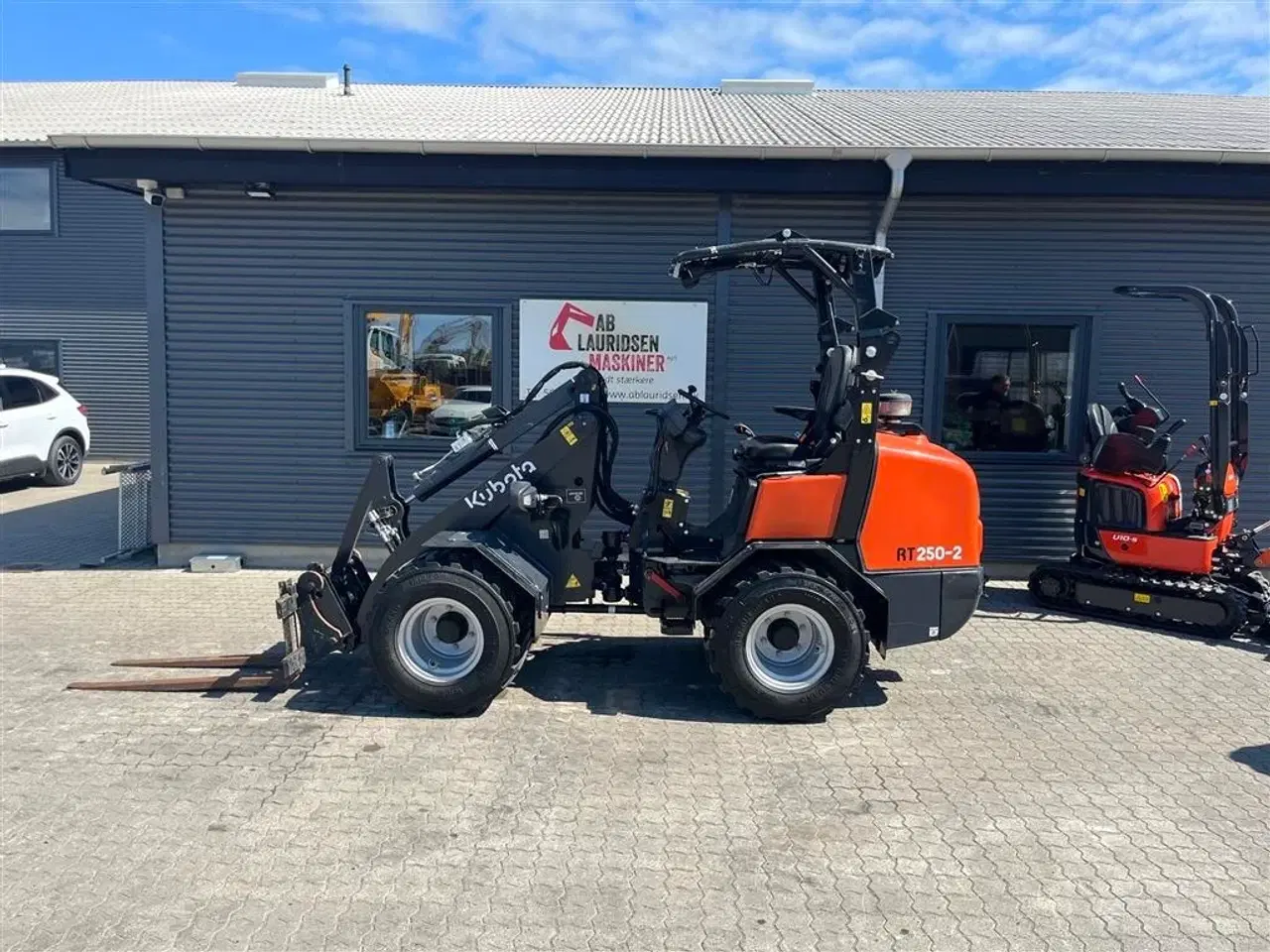 Billede 1 - Kubota RT250 Skovl og gafler kun kørt 540t