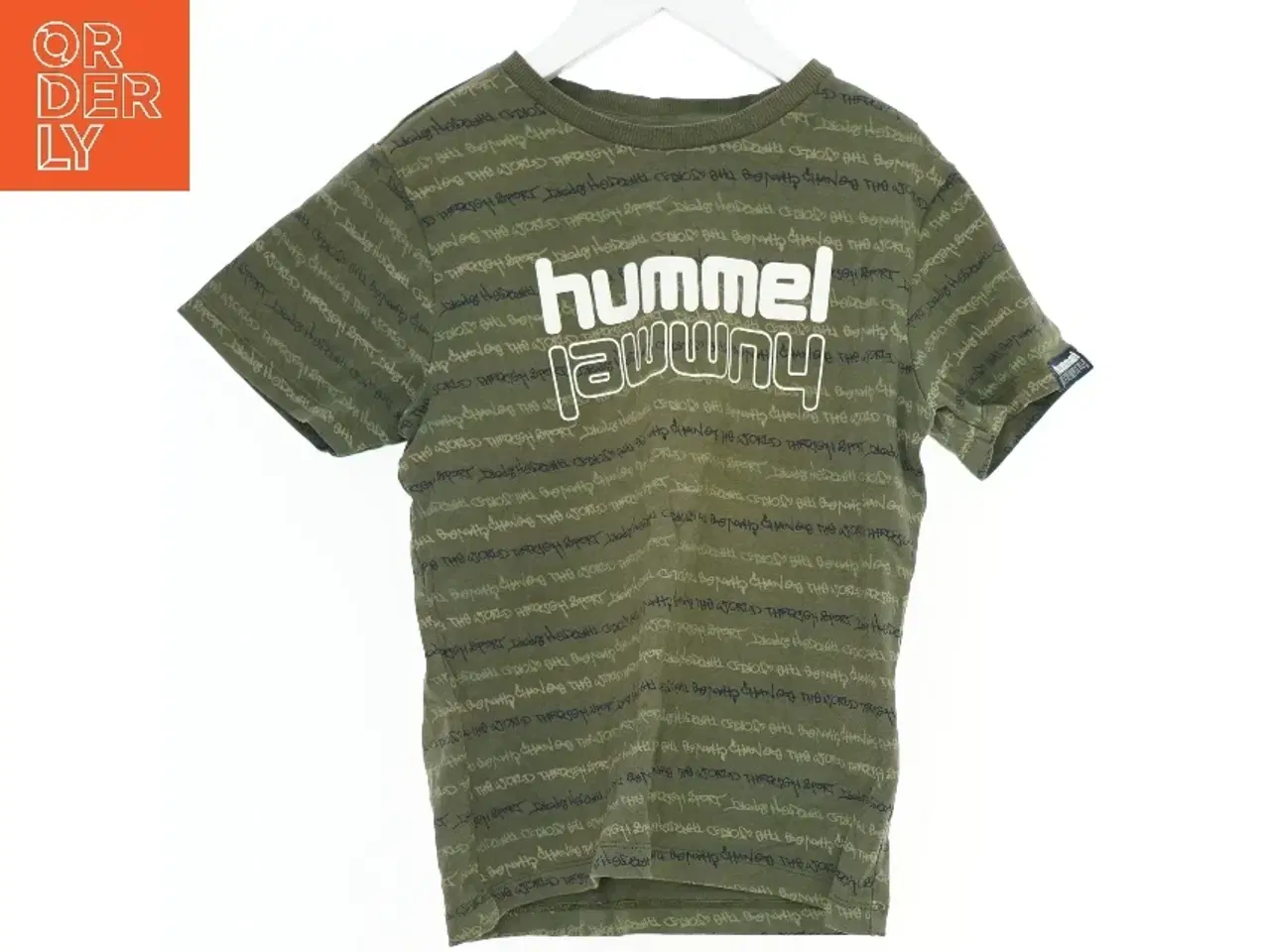 Billede 1 - T-shirt med grafik fra Hummel (str. 134)
