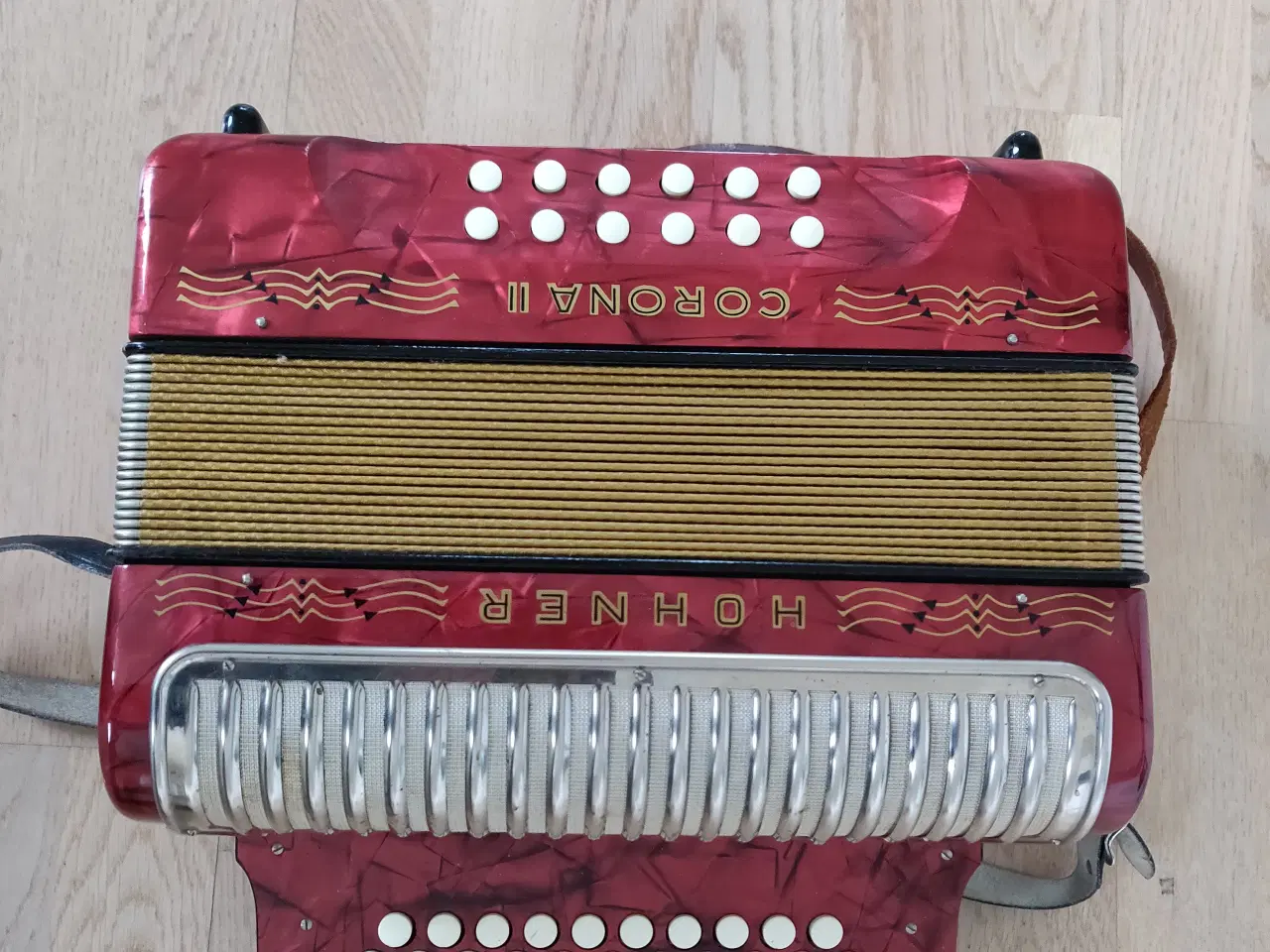 Billede 1 - Ældre Hohner harmonika