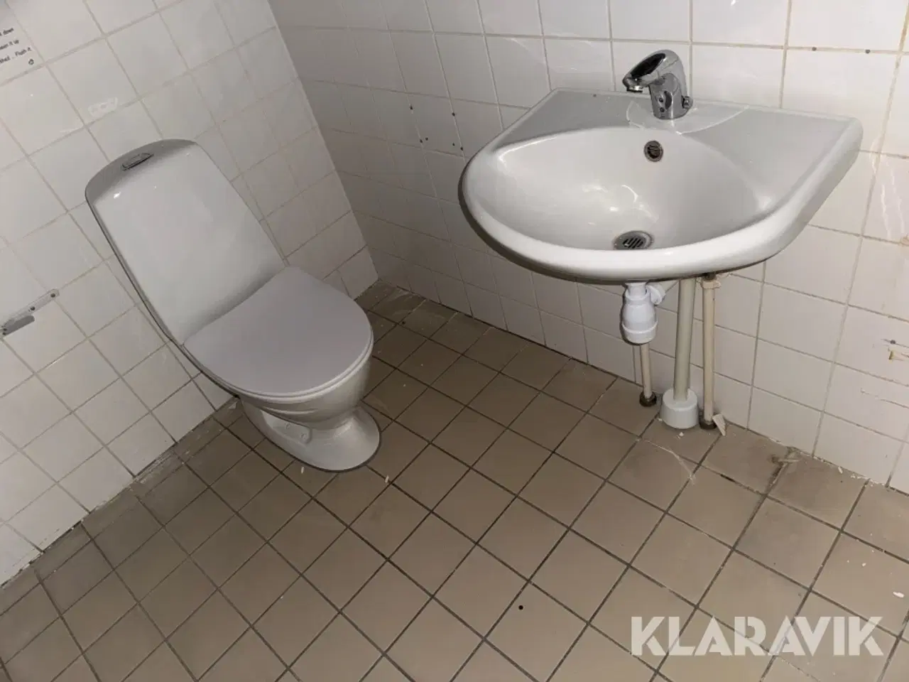 Billede 1 - Lot med håndvaske og toiletter
