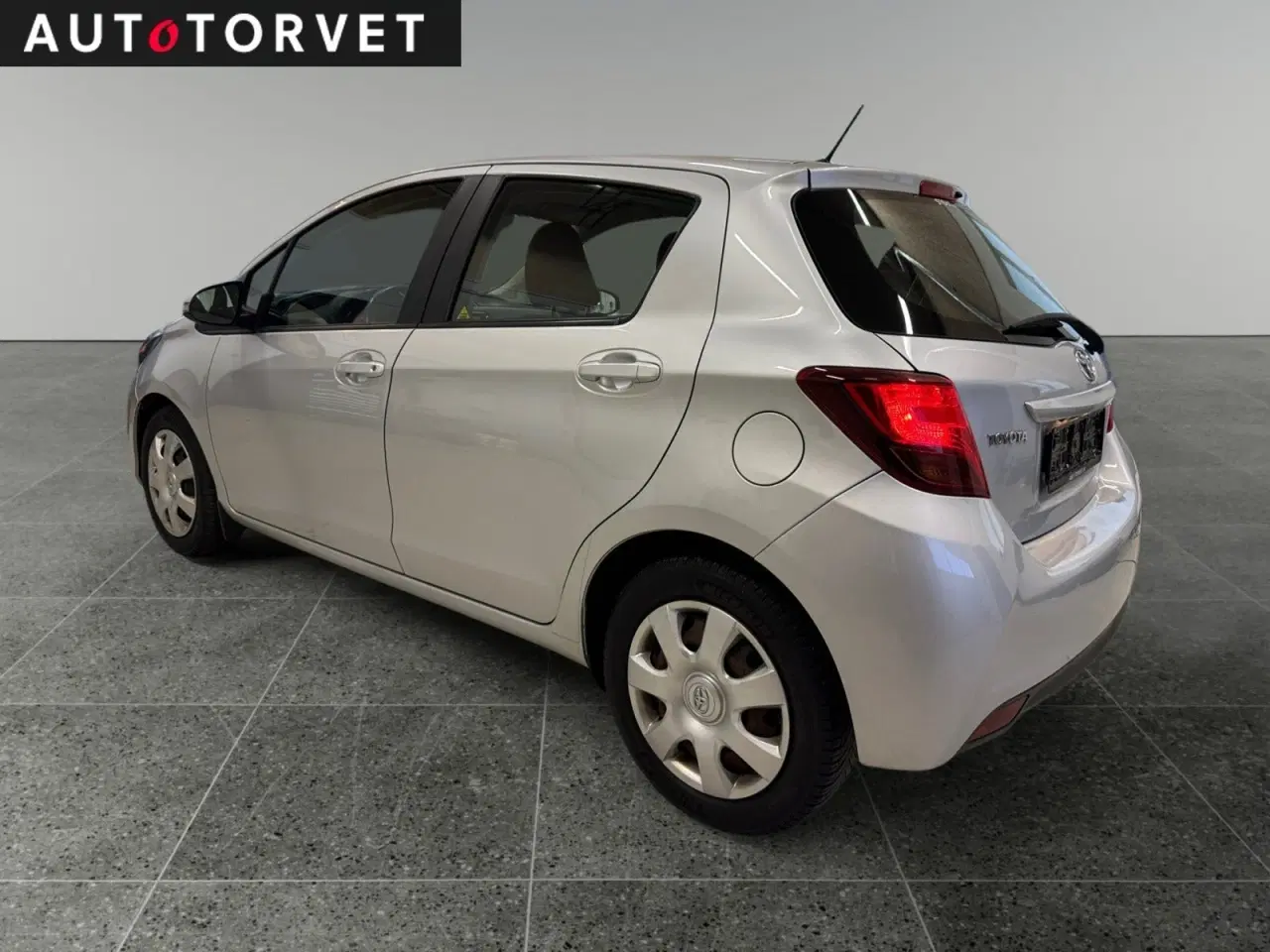 Billede 4 - Toyota Yaris 1,0 VVT-i T2 Touch