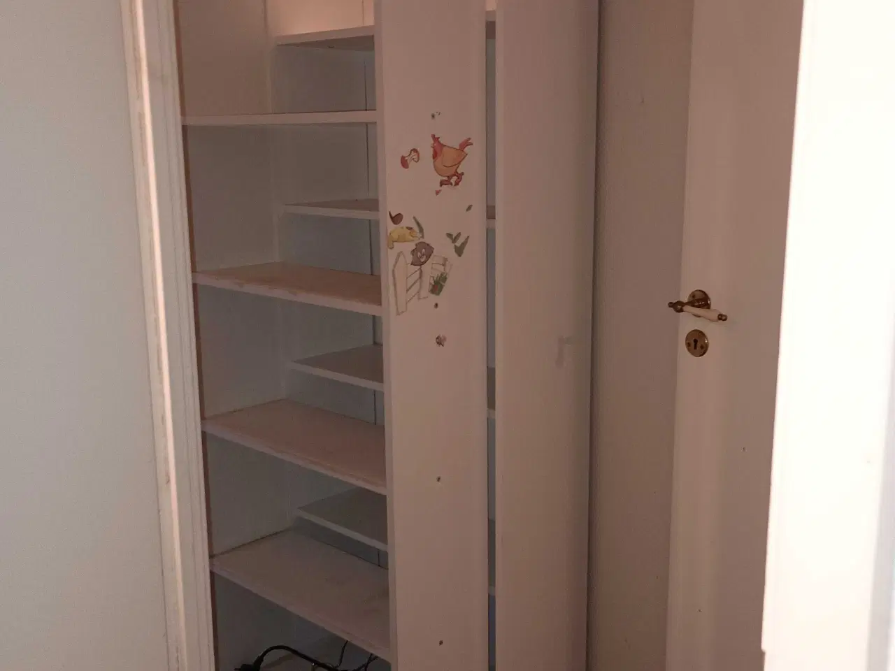 Billede 5 - Billige reoler 